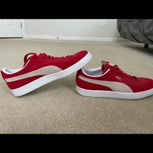Puma suede sneakers, Women’s size 8.5